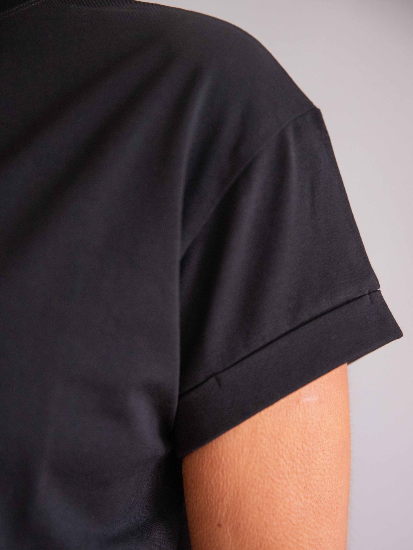 Black Tshirt