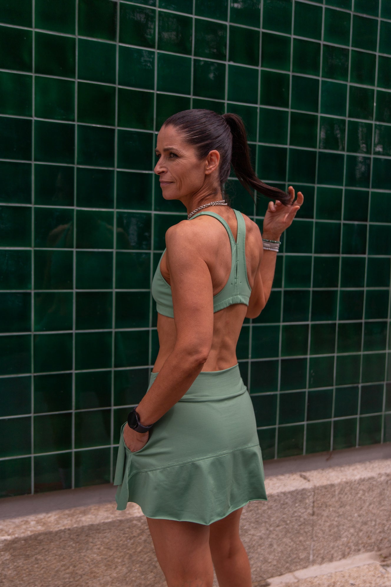 MoveSkirt