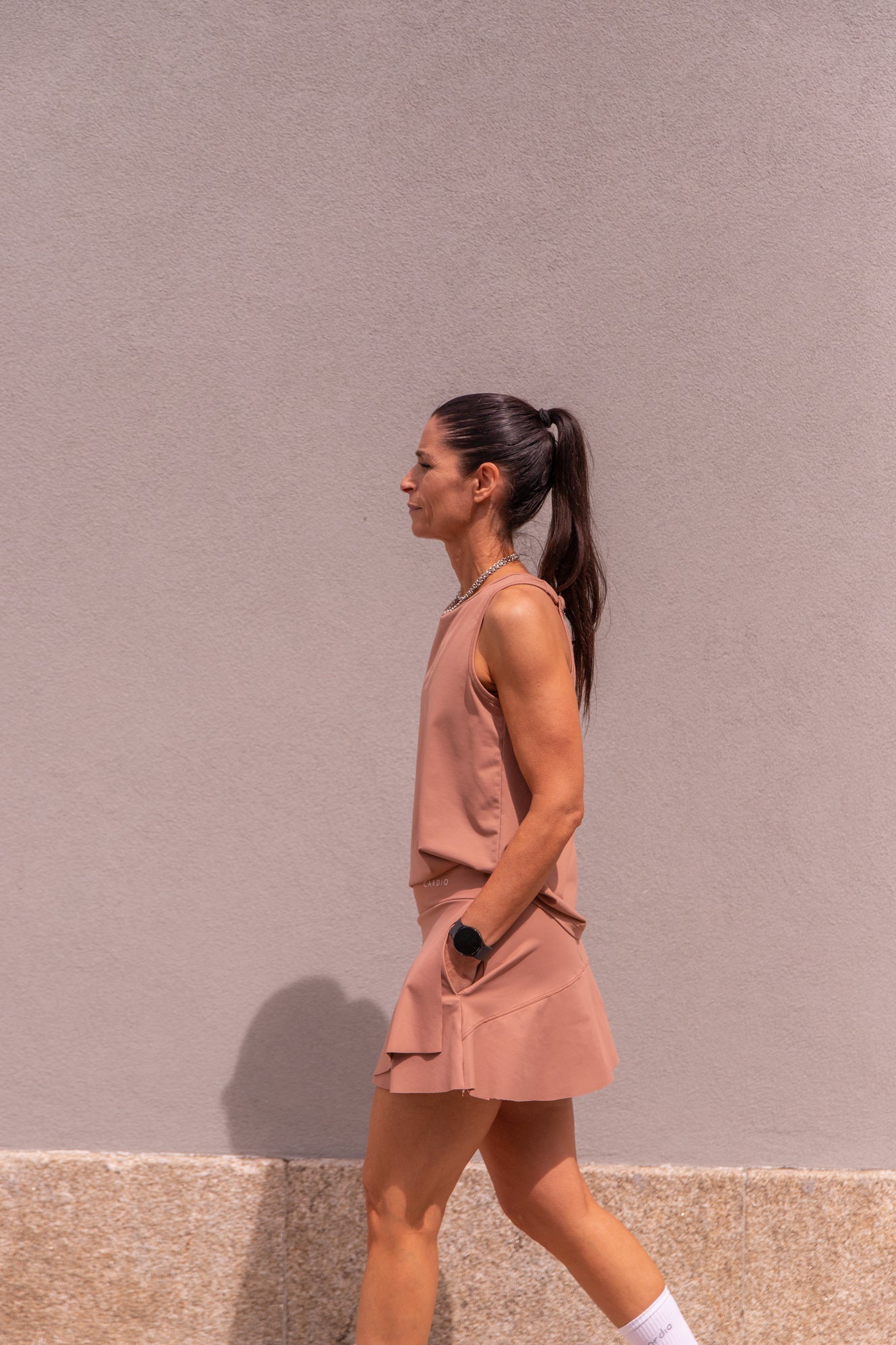 MoveSkirt